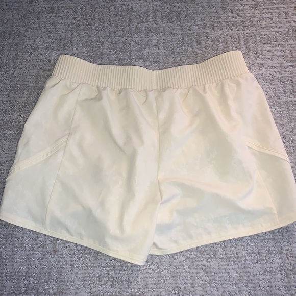 Calia Workout Shorts - Picture 2 of 2